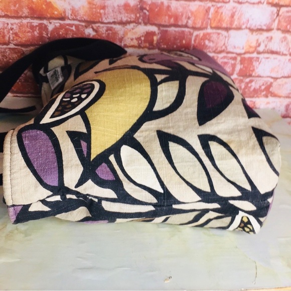 Annika in Chautauqua Handmade Canvas Bird Print Market Tote - Picture 8 of 9